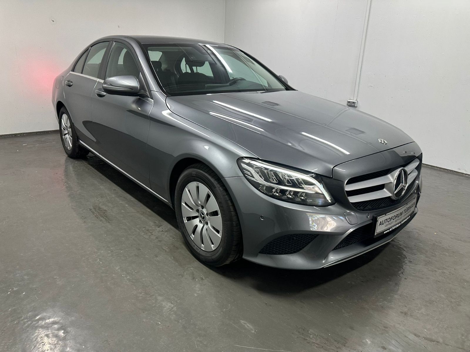 Fahrzeugabbildung Mercedes-Benz C 200 d LIMO*SH*NAVI*TEMPO*KLIMA*LED*