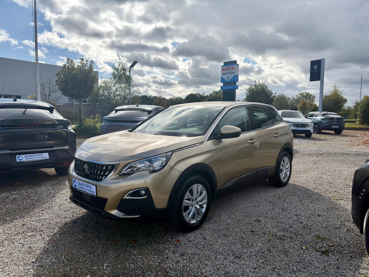 Peugeot 3008 1.2 12V e-THP / Allwetter Reifen