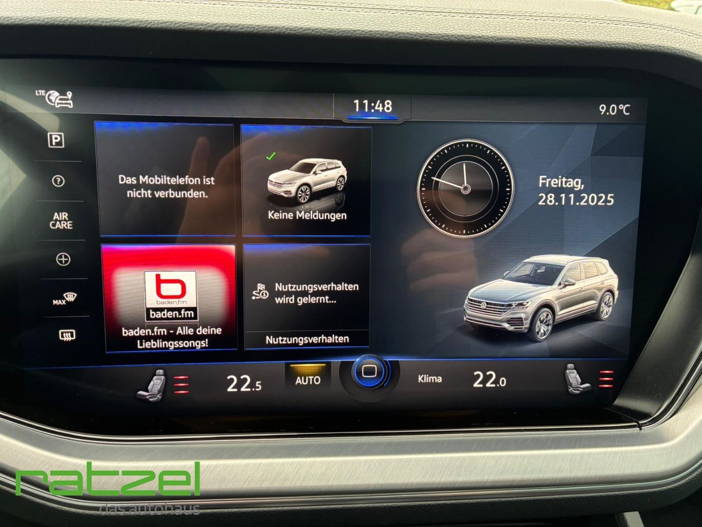 Fahrzeugabbildung Volkswagen Touareg Elegance 4Mot. eHyb. El. Panodach Navi L