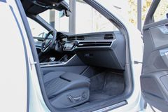 AUDI A6 Avant 45 TFSI quattro/ S LINE/ PANO/ B&O/ LED AUDI A6 Avant 45 TFSI quattro/ S LINE/ PANO/ B&O/ LED