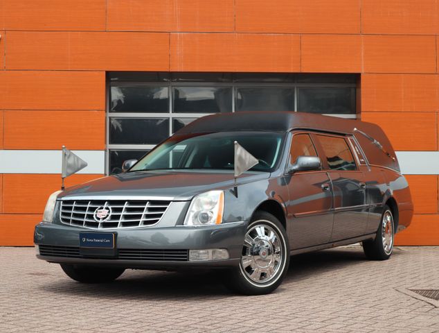 Cadillac DTS Superior Leichenwagen Bestattungswagen