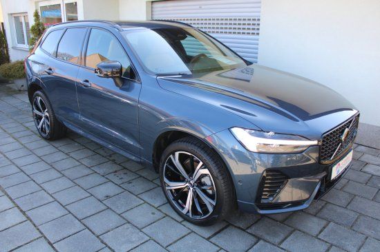 Volvo XC60 B4 B Plus Dark Panorama Leder Navi Rückfak