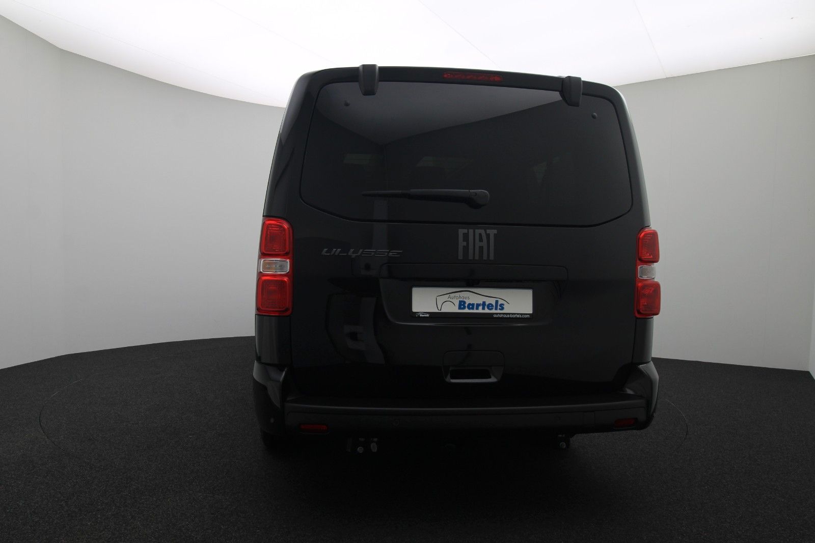 Fahrzeugabbildung Fiat Ulysse 2.0 BlueHDi 180 S&S EAT8 TOP L3 (5,33m)