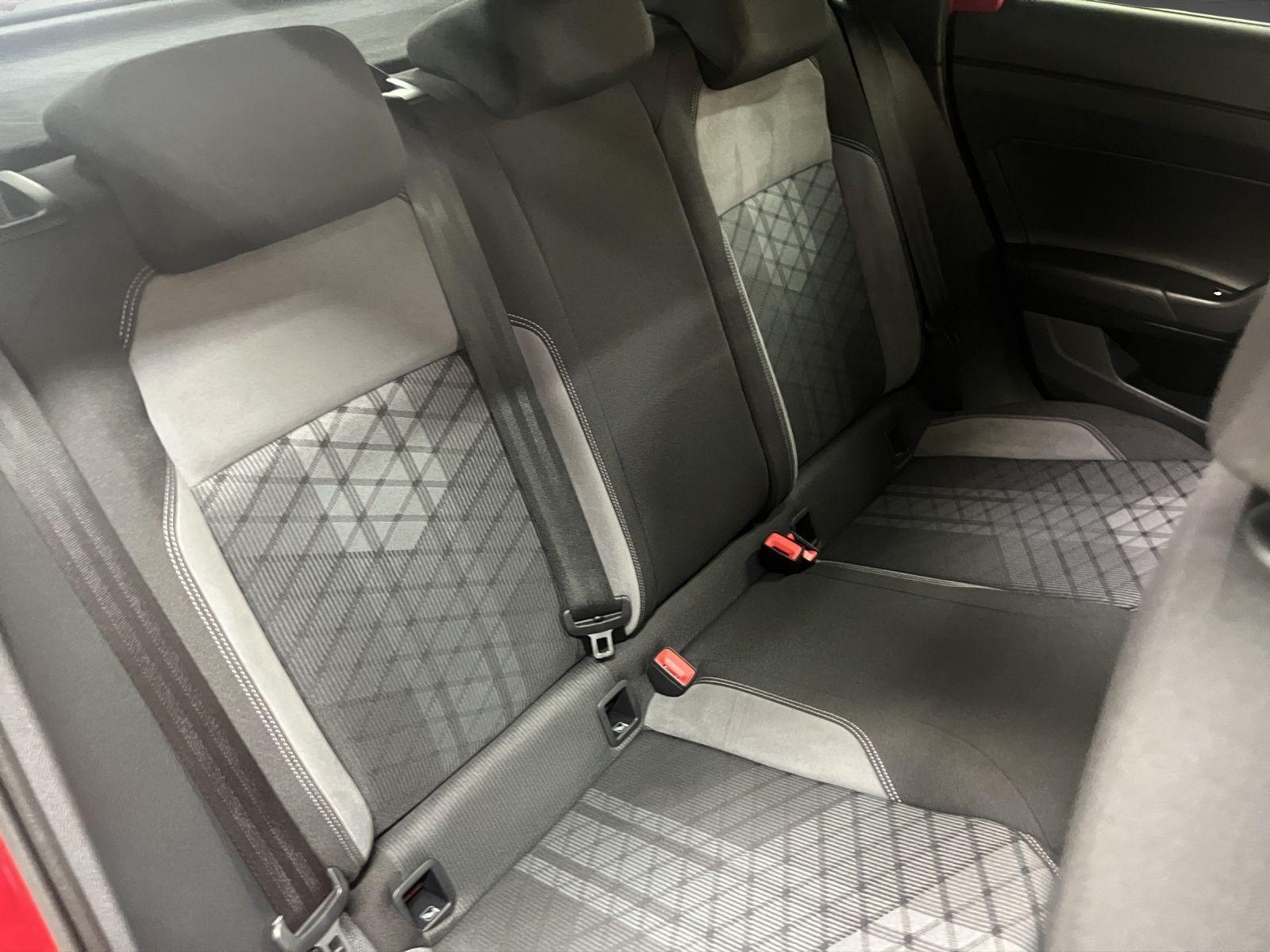 Volkswagen Taigo 1.0 TSI R-Line AHK Pano Matrix Navi RFK AC, миниатюра 17