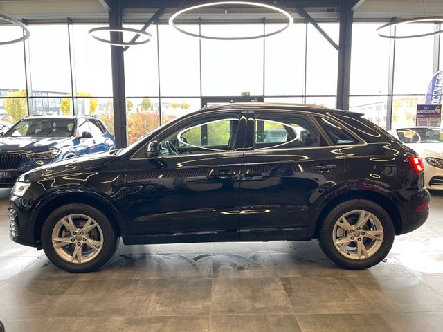 Audi Q3 sport quattro *2. Hand*Klima*Navi*LED*AHK*SHZ