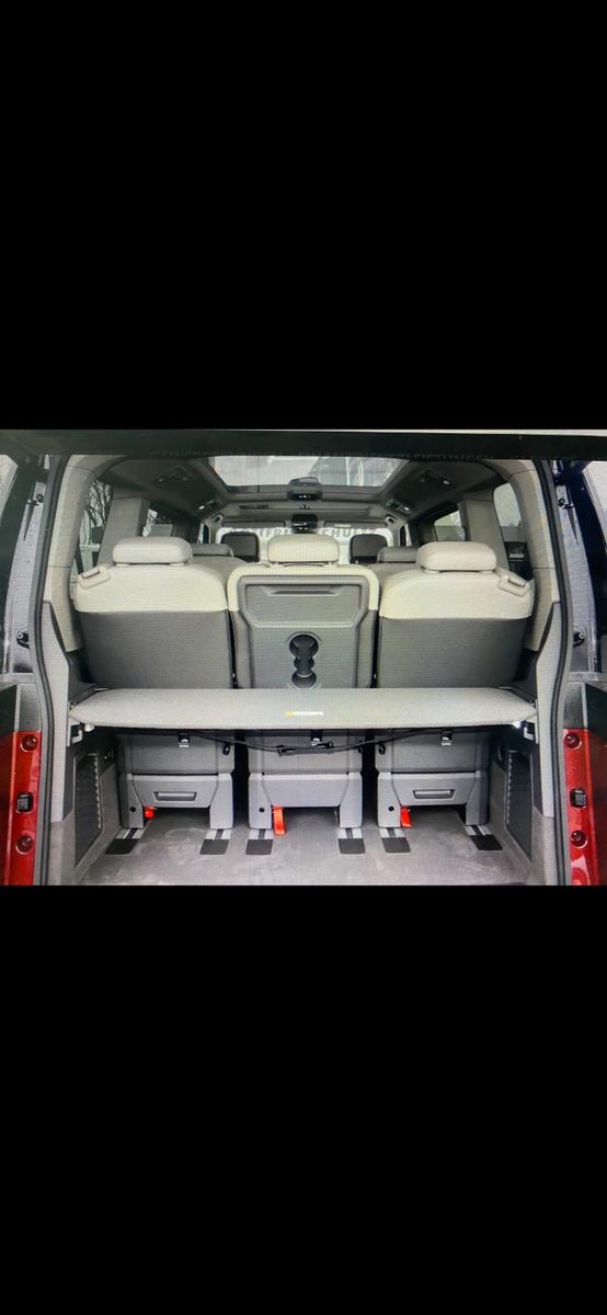 Volkswagen T7 Multivan 1,5 TSI OPF DSG Life Life/AHK/Harman