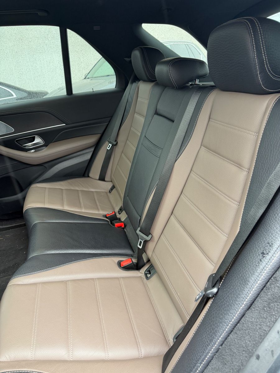 Fahrzeugabbildung Mercedes-Benz GLE 450 AMG Line
