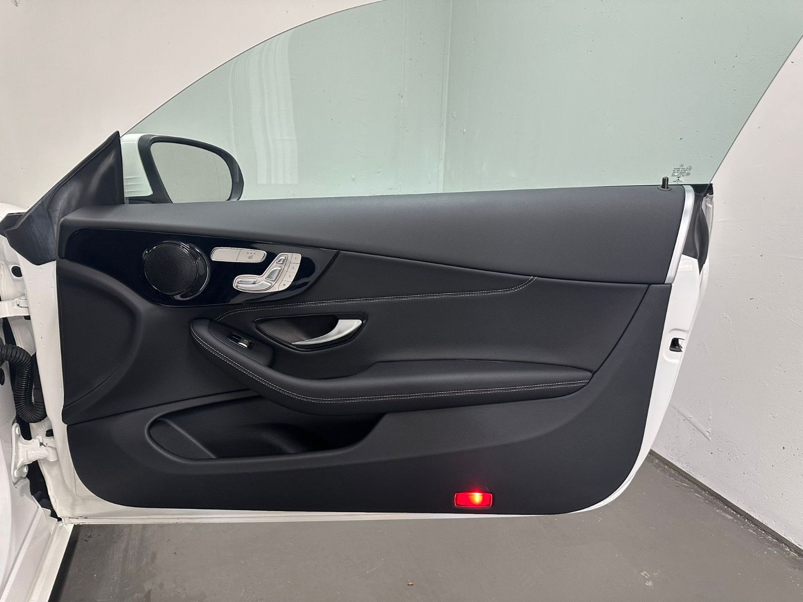 Fahrzeugabbildung Mercedes-Benz C 220 d COUPE Autom. *TEMPO*SH*LED*KAMERA*NAVI*