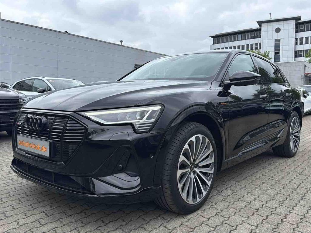 Image of Audi e-tron