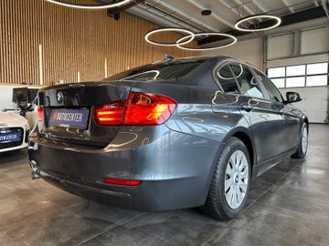 BMW 318 d Limousine *2. Hand*Bi-Xenon*Navi*Klima*SHZ