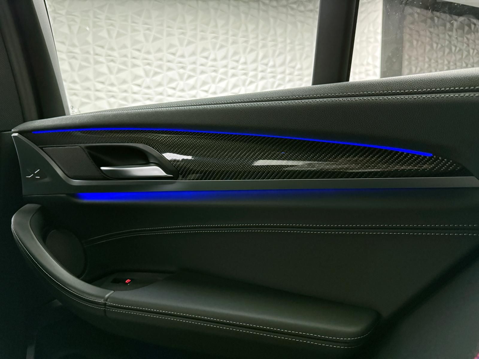 Fahrzeugabbildung BMW COMPETITION/KLAPPEN-AGA/H&K/ACC/AHK/HUD/KEYL/21"
