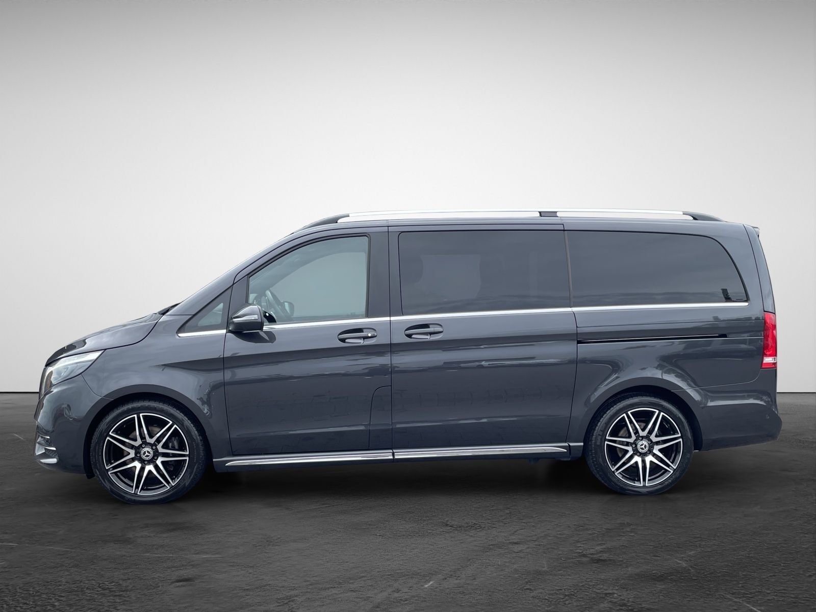 Mercedes-Benz V 220 d Automatic AVANTGARDE EDITION 2023 lang imagem 3