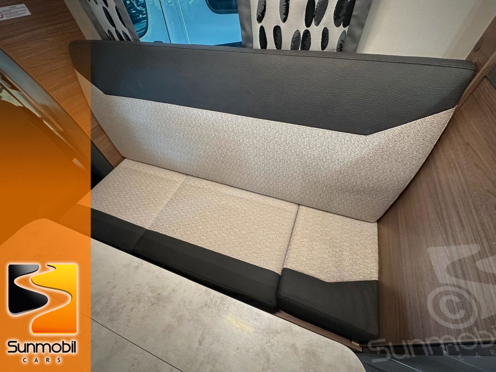 Fahrzeugabbildung Knaus Tourer Van 500 LT Vansation 3500kg Slide-Bett