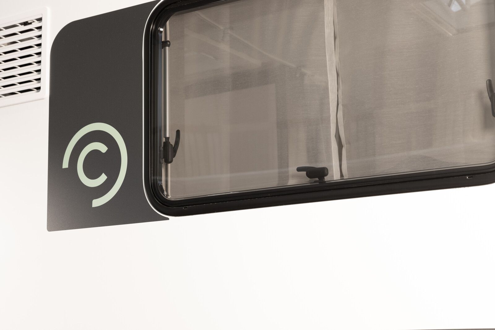 Fahrzeugabbildung CORIGON T Advanced 700 S Hubbett Automatik Solar Hymer