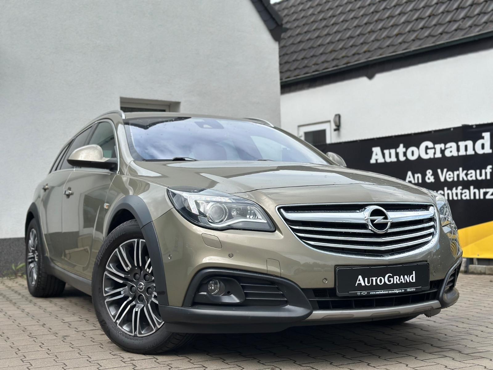 Opel Insignia Country Tourer4x4*Xenon*AHK*Assist*PDC*