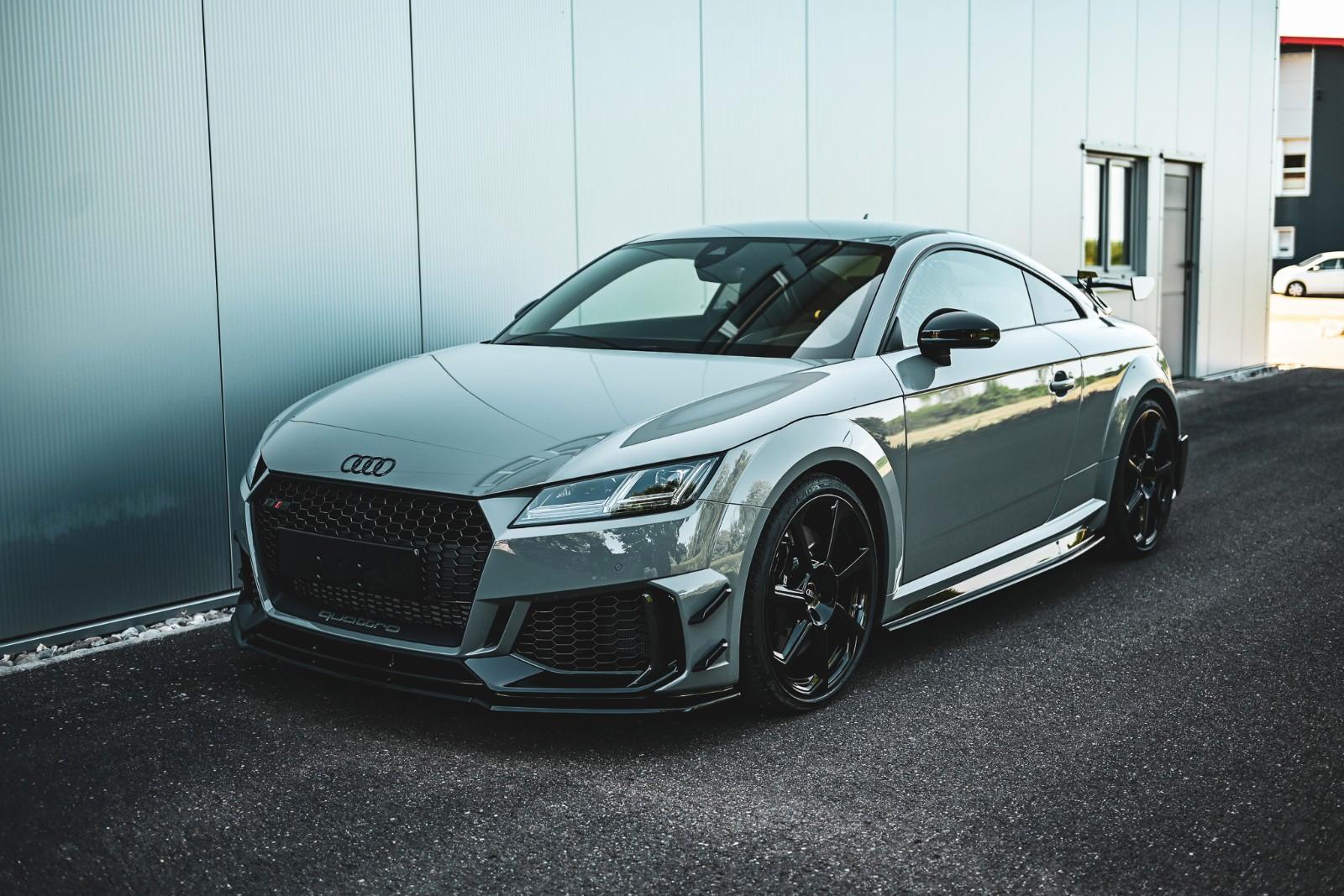 Audi TT RS Coupe 2.5 TFSI quattro iconic editio