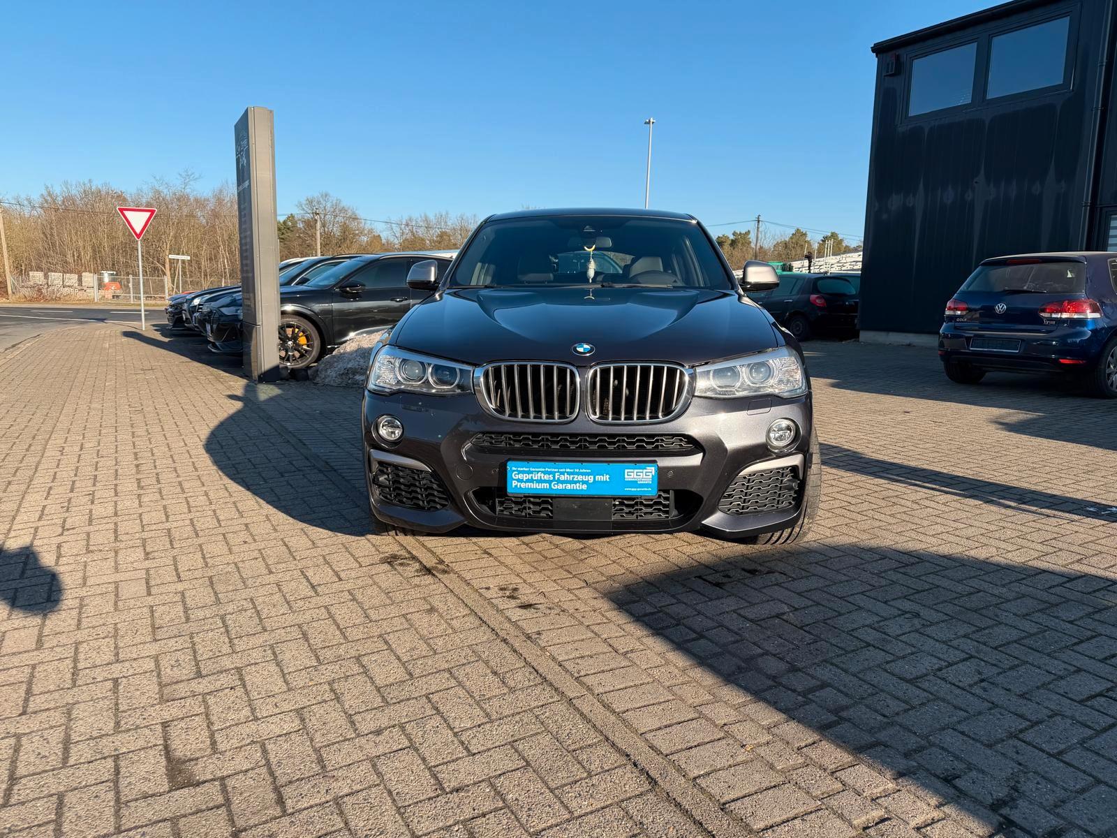 BMW X4 M40 i Schiebedach HUD Kamera M-Paket