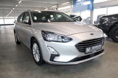 Fahrzeugabbildung Ford Focus Titanium Turnier LED NAVI CAM WinterPaket