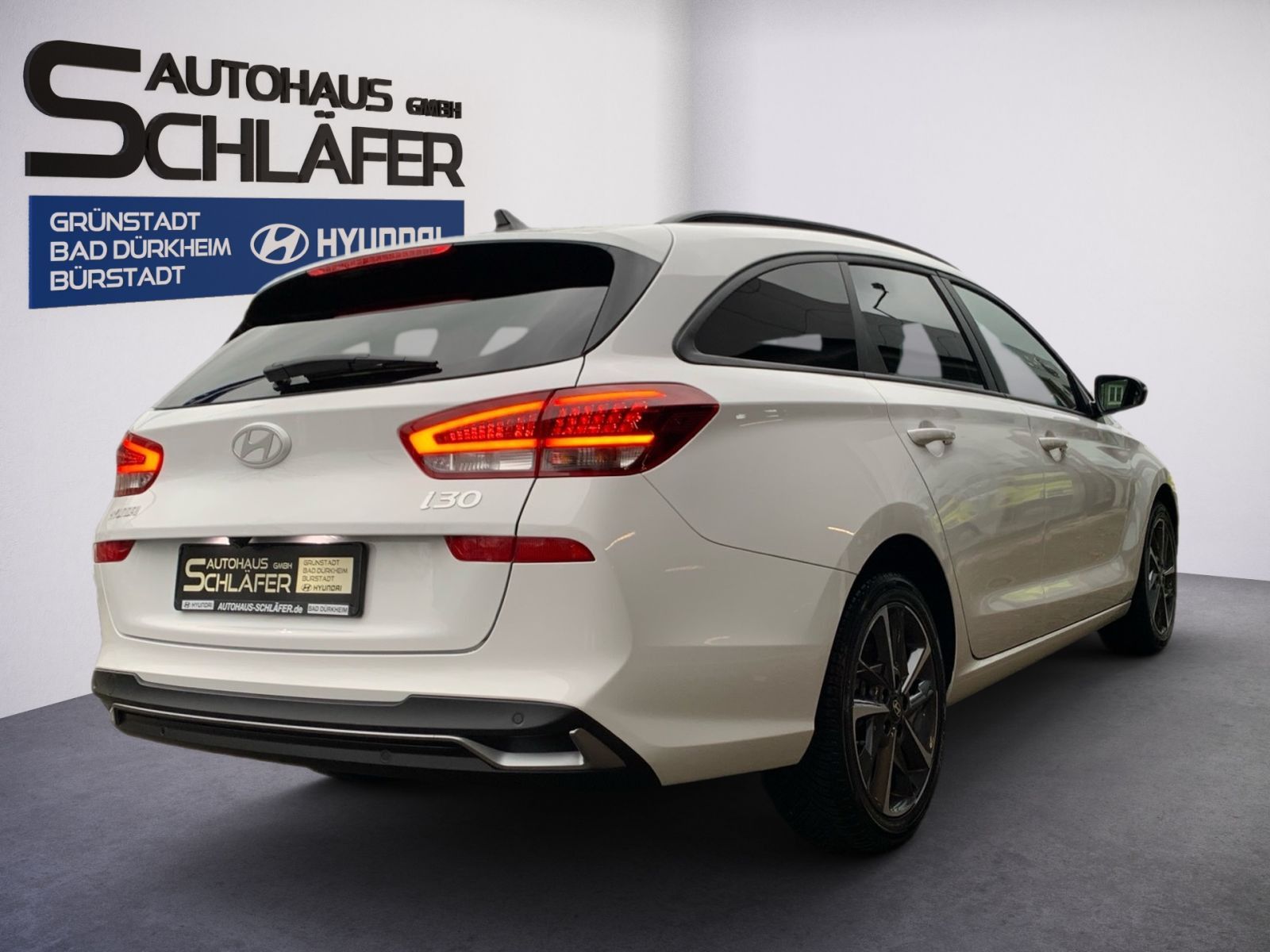 Fahrzeugabbildung Hyundai i30 Kombi 1.0 T-GDI 7-DCT Advantage LED Navi