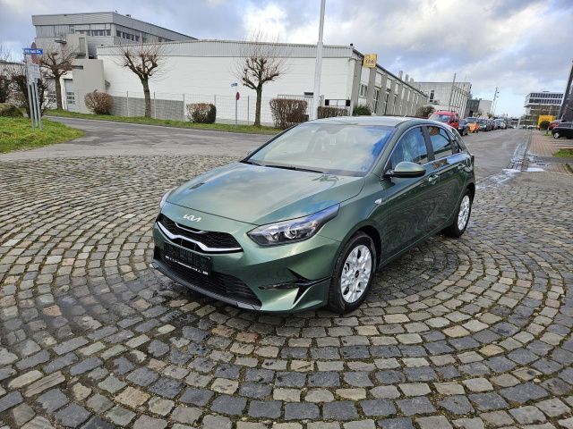 Kia cee'd / Ceed