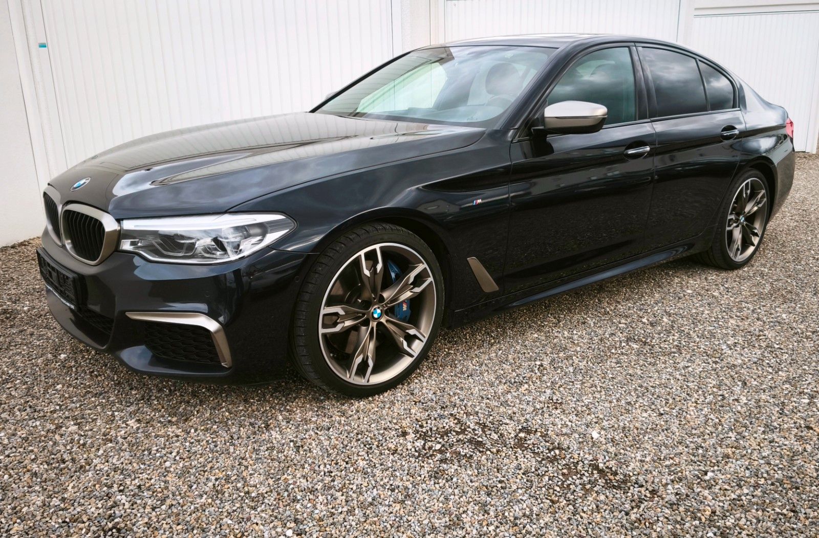 BMW M550d 4x4 Allrad HeadUp SoftClose LED MwSt !