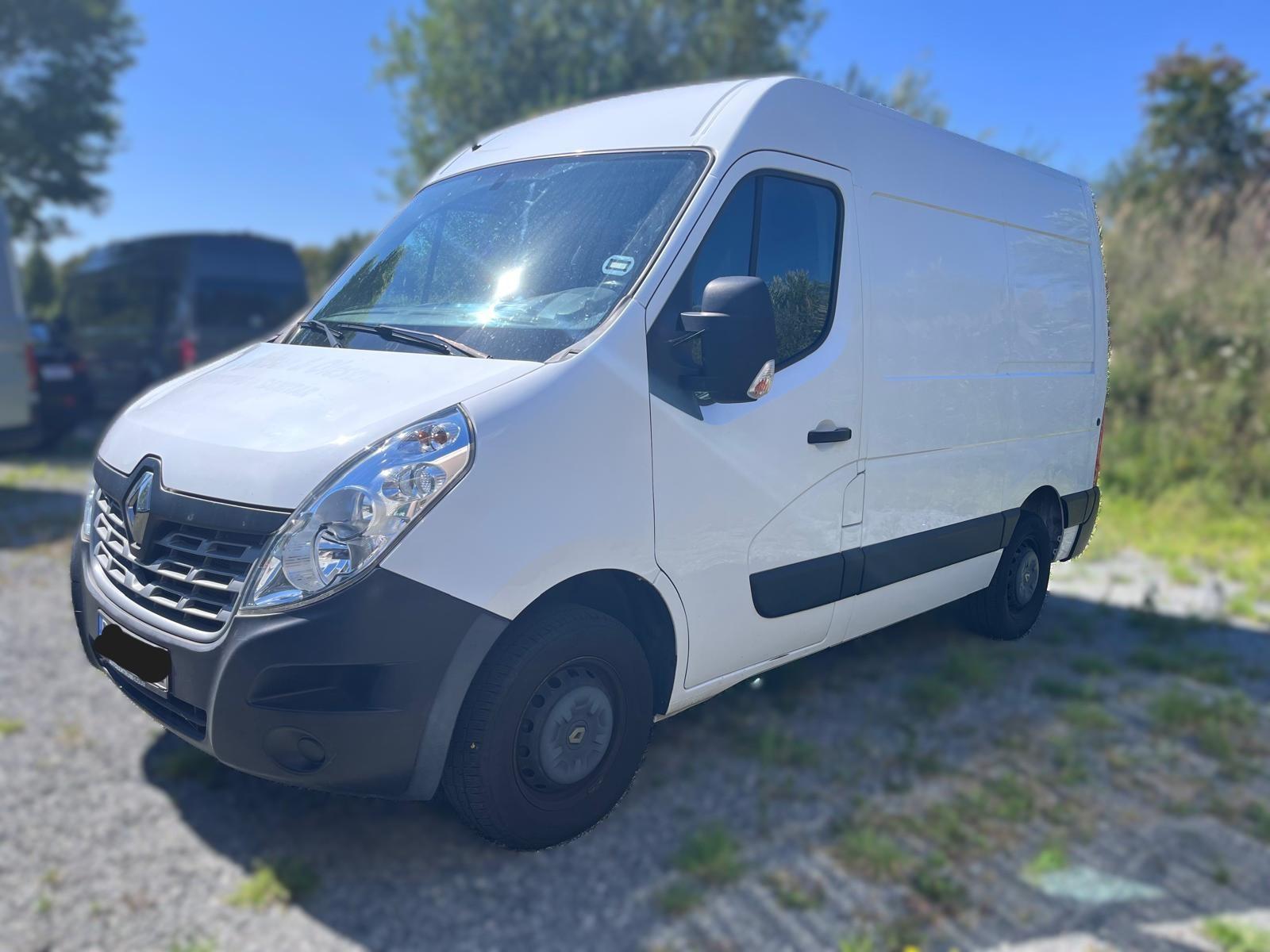 Renault Master III Camper mit Hubbett