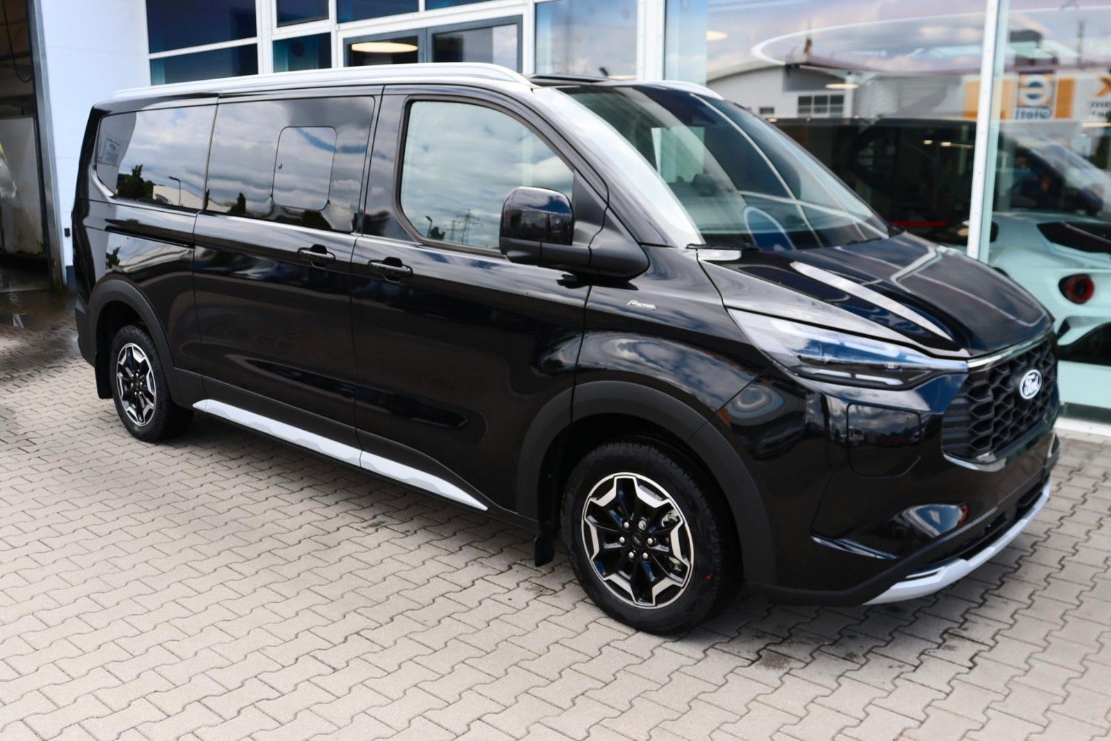 Ford Tourneo Custom Active PHEV 340/L2 0,0 % FIN*AHK imagem 3