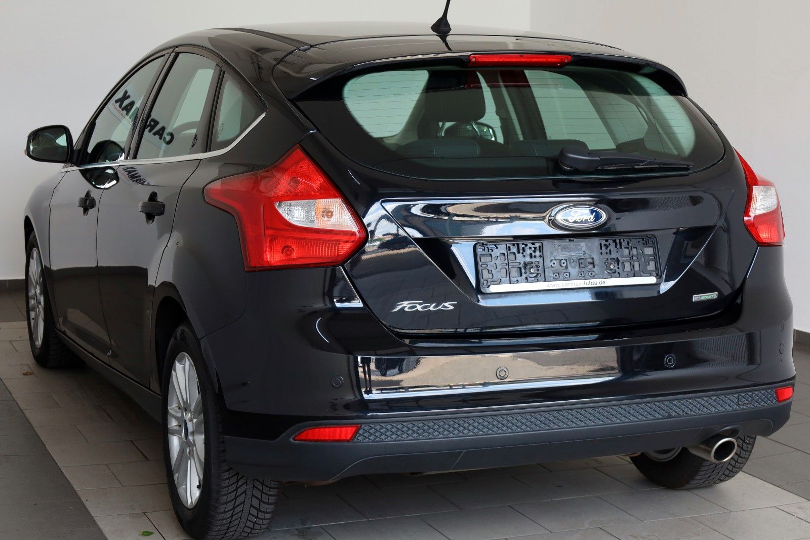 Fahrzeugabbildung Ford Focus Lim. Titanium Easy-Driver-Paket,Allwetter