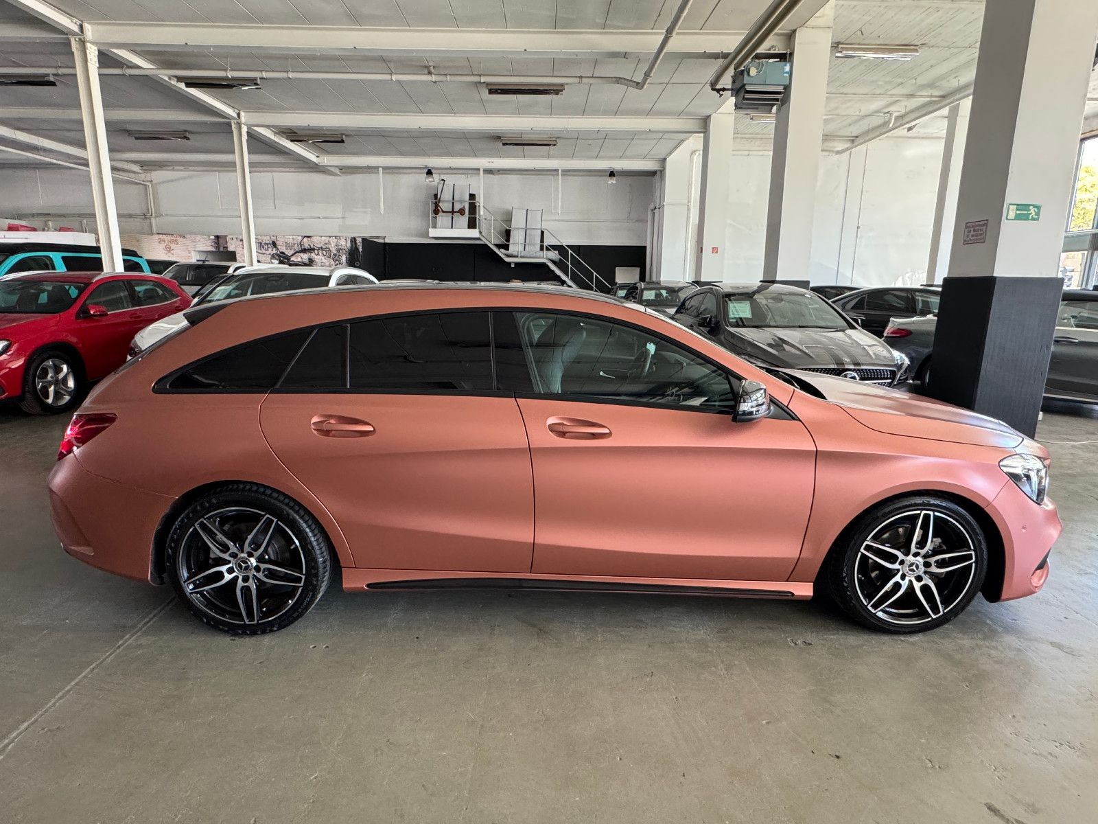 Fahrzeugabbildung Mercedes-Benz CLA 200 SB 3X AMG LINE NIGHT LED MATT FOLIERT