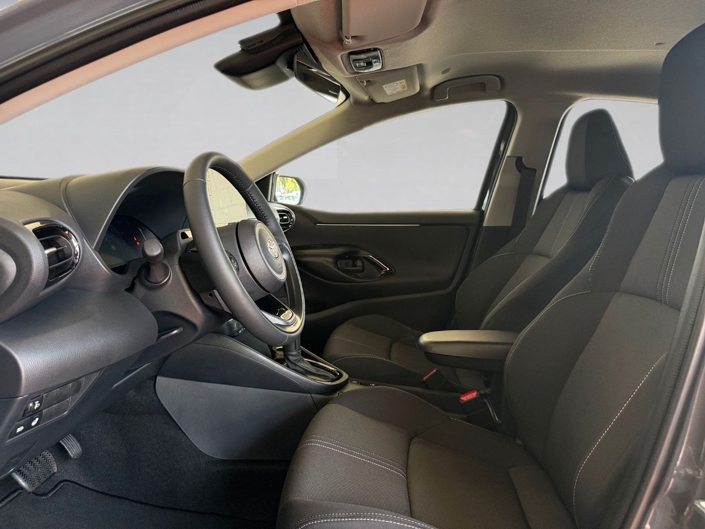 Fahrzeugabbildung Toyota Yaris 1.5 Teamplayer Kamera,LED,Matrix,ACC,PDC