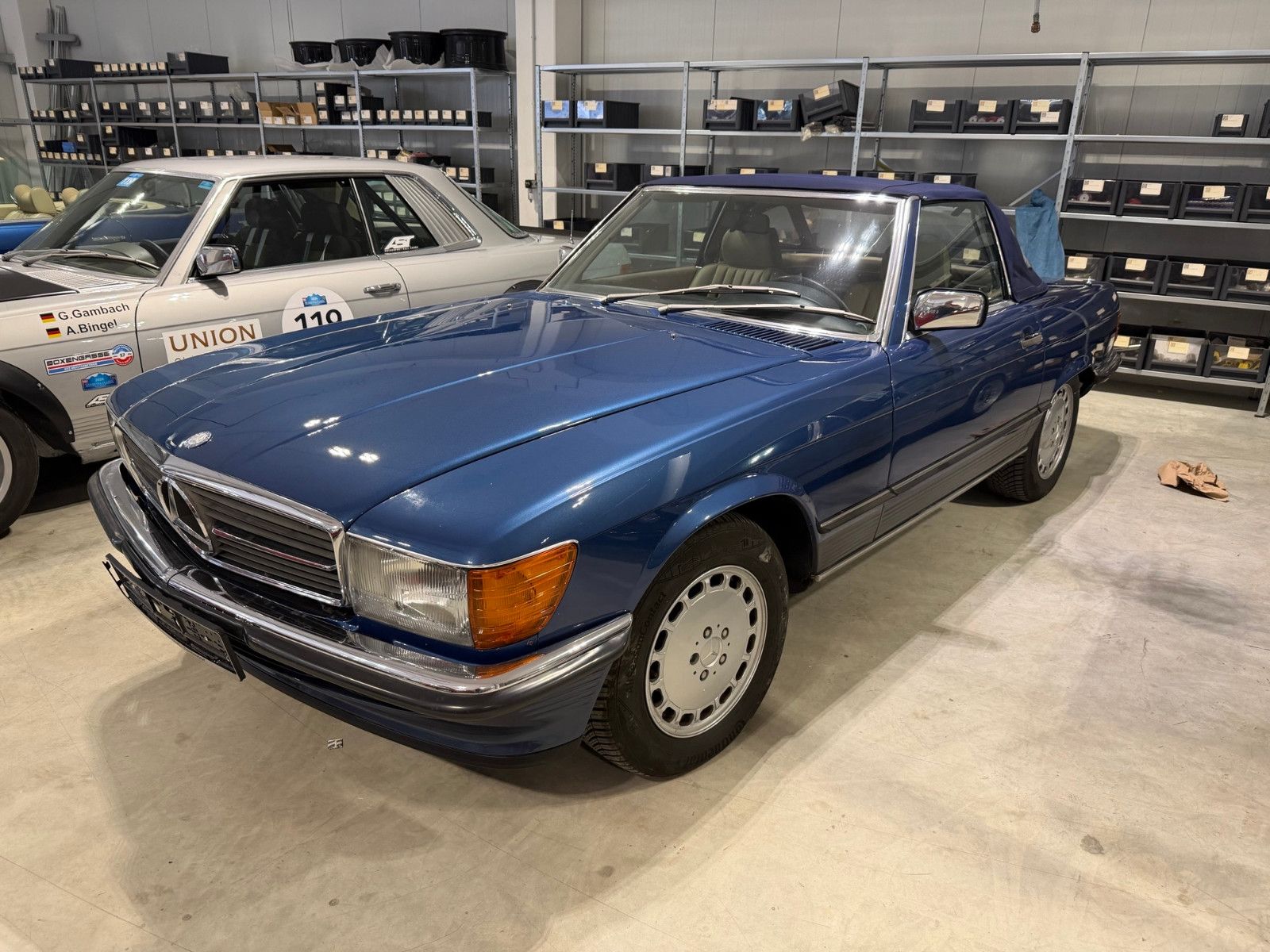 Fahrzeugabbildung Mercedes-Benz SL 300
