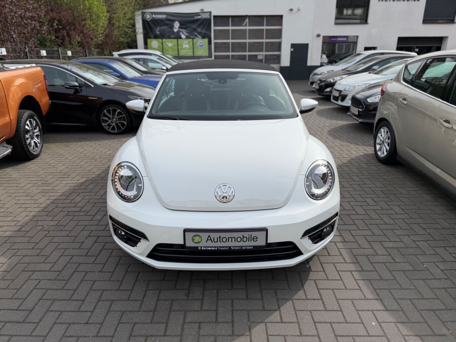 Volkswagen Beetle Cabrio R-Line*NAVI*DAB*TEMPO*XENON*DSG foto 3