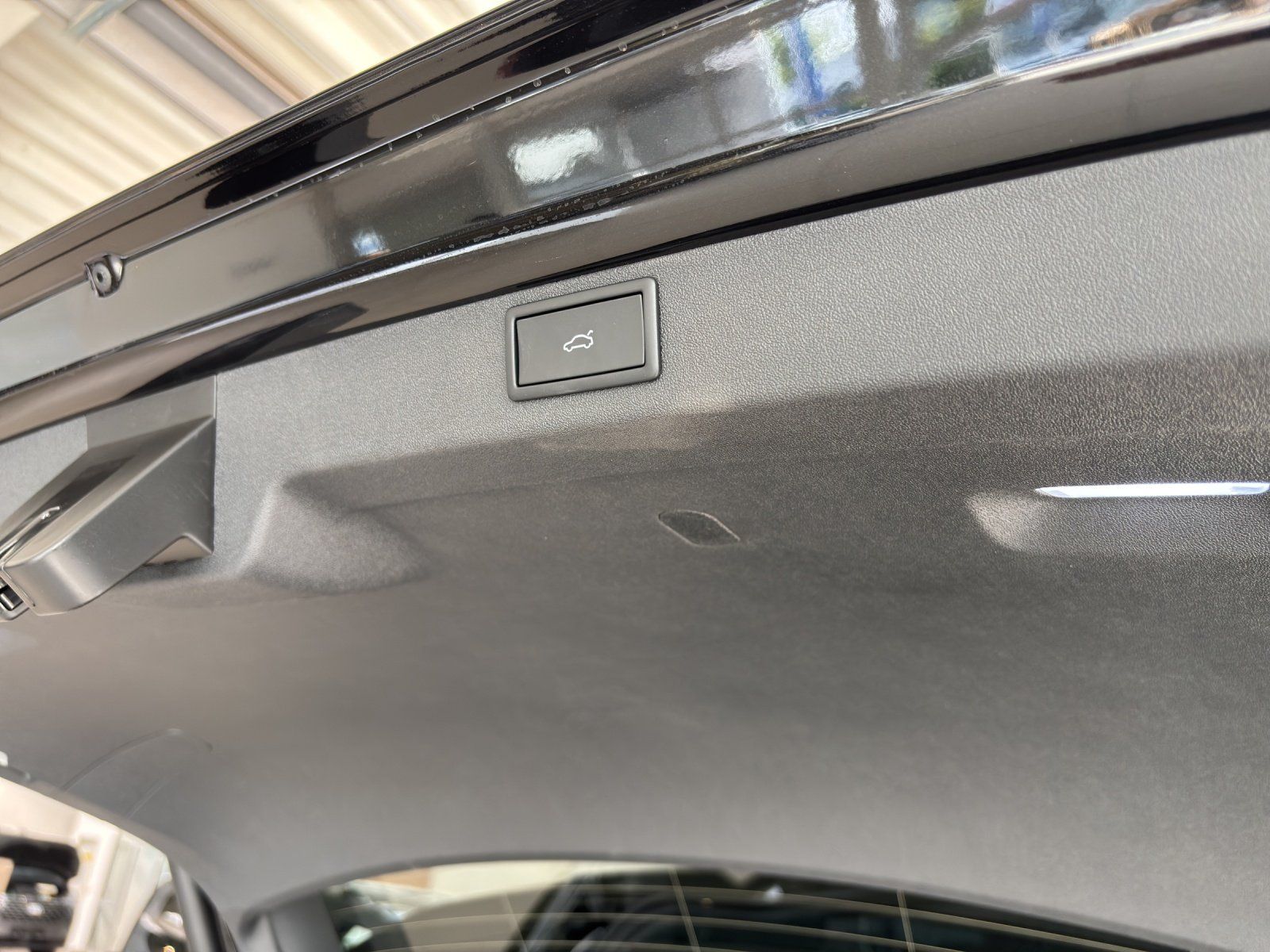 Fahrzeugabbildung SKODA Enyaq 60