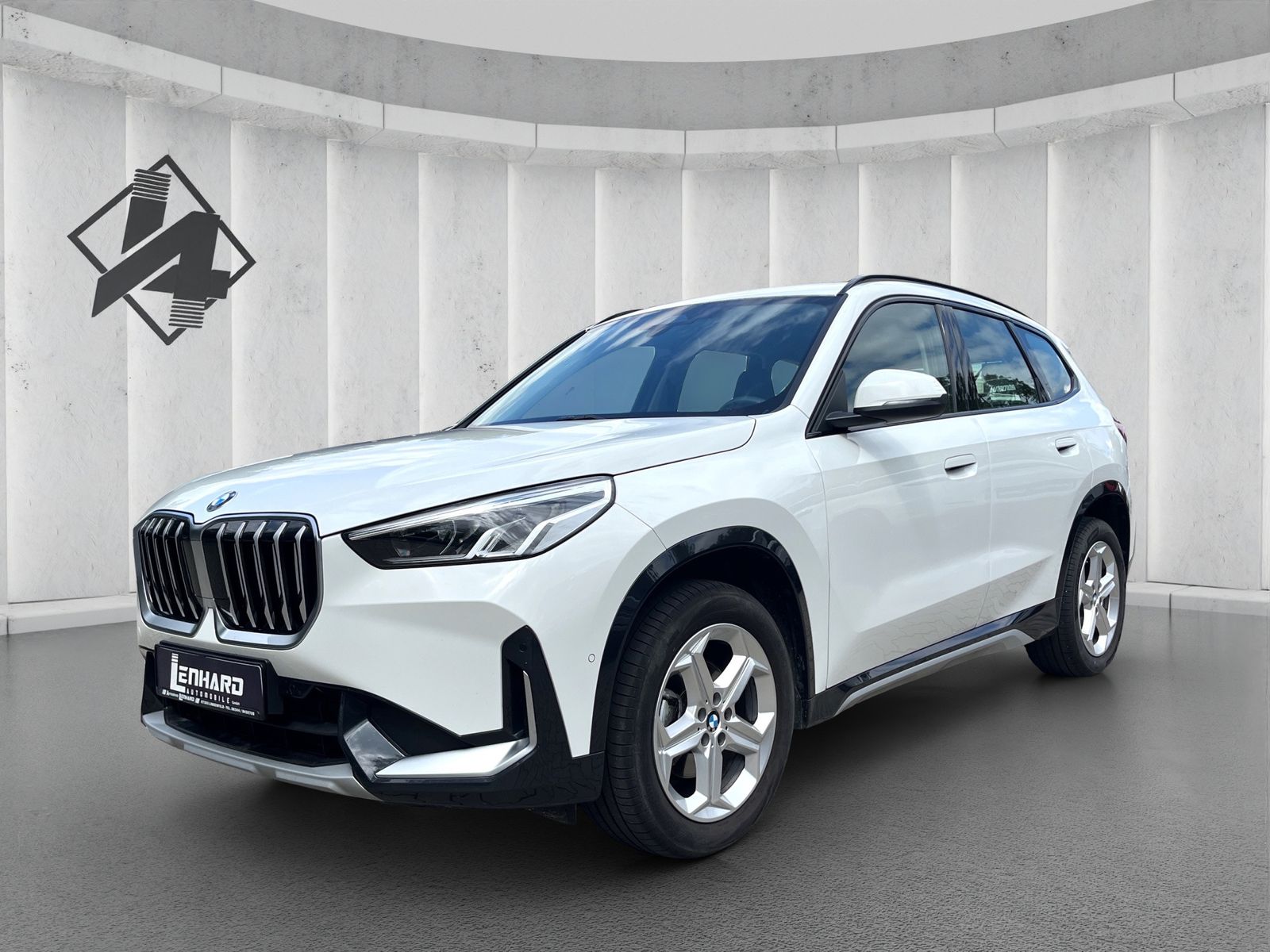 Fahrzeugabbildung BMW X1 18d sDrive*xLine*NAVI*PDC*KAMERA*u.v.m**