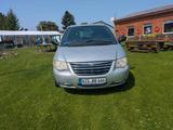Chrysler Grand Voyager SE 2.8 CRD Autom. SE - Chrysler Grand Voyager von privat