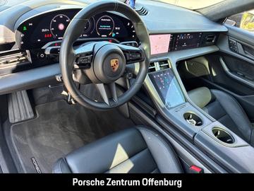 صورة 4 لـ 2020 Porsche TAYCAN