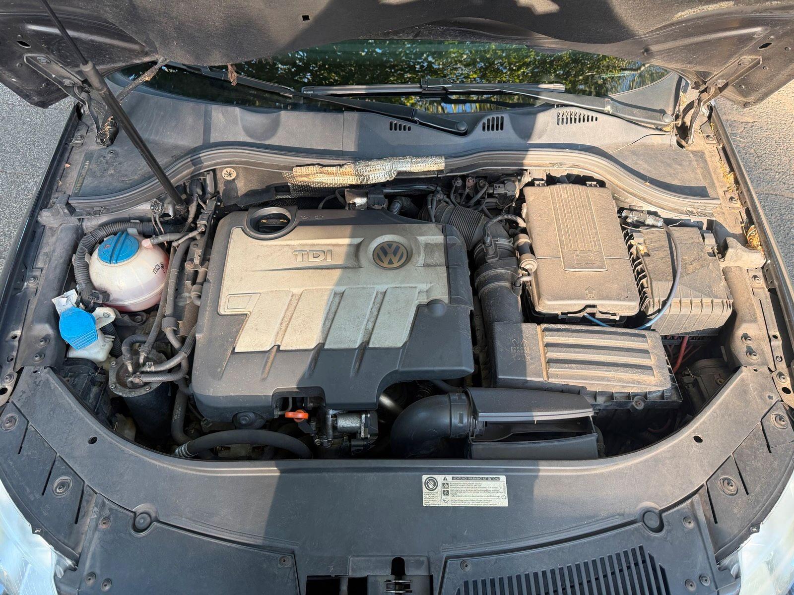 Volkswagen Passat 2009 — photo 12