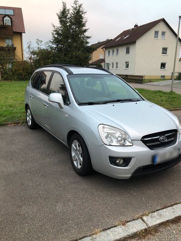 Kia Carens  EX TÜV Au 10/26