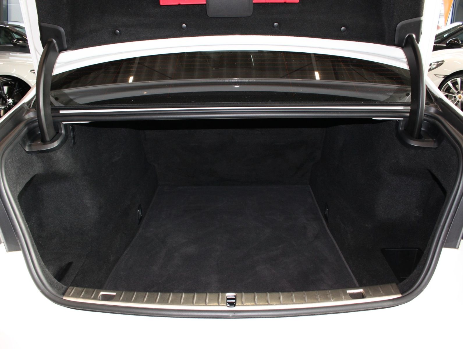 Fahrzeugabbildung BMW 730d M-Sportpaket*Soft-Close*Massage Sitze*Hud