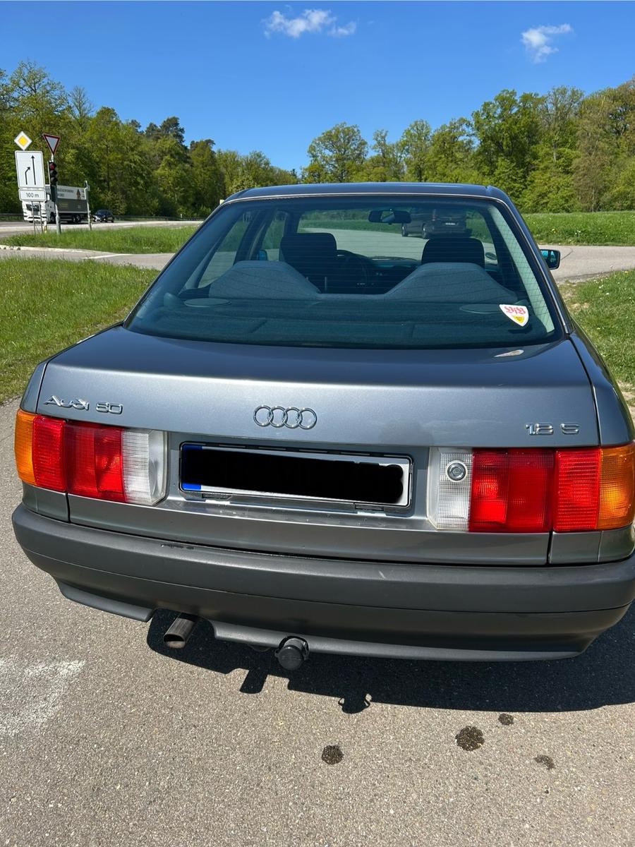 Audi 80