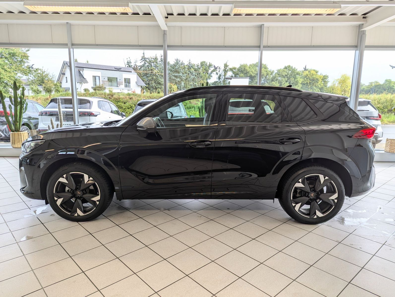 CUPRA Terramar 1.5 eTSI Sennheiser Edge-Paket HUD 19" - Image 4