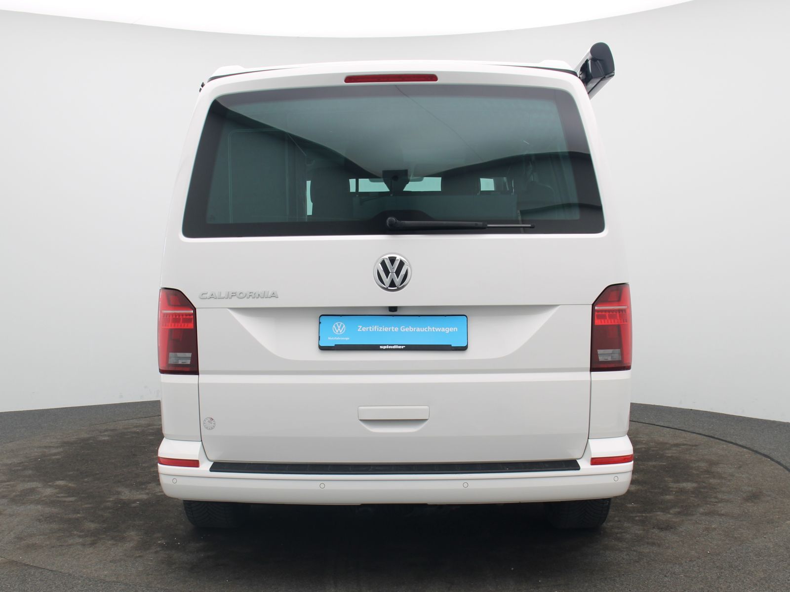 Volkswagen T6 California - Bild 8