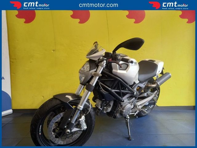 Ducati Monster 696 - 2008