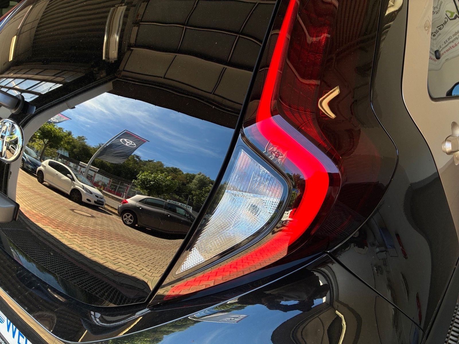 Fahrzeugabbildung Toyota Aygo 1.0 Teamplayer Kamera,Navi,SHZ,ACC,PDC,FLA