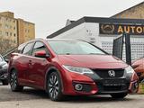 Honda Civic Tourer Lifestyle/Kamera - rote Honda Civic