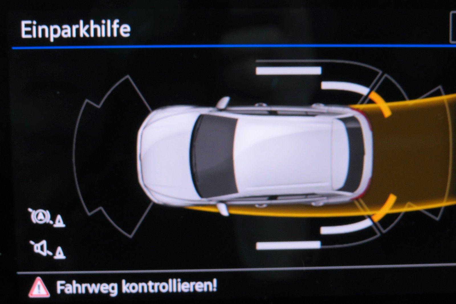 Fahrzeugabbildung Volkswagen T-Roc Life AHK ACC SITZH GJ NAVI APP 1.HD