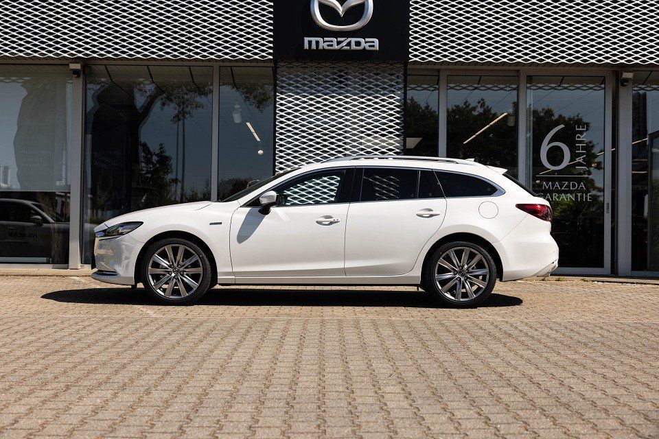 Fahrzeugabbildung Mazda 6 Kombi 2.5i 194PS A/T 20THANNIVERSARY SUNR