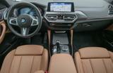 BMW X4 xDrive20i M Sportpaket AHK. RfKam. HiFi adLED - BMW X4 mit Benzin-Antrieb