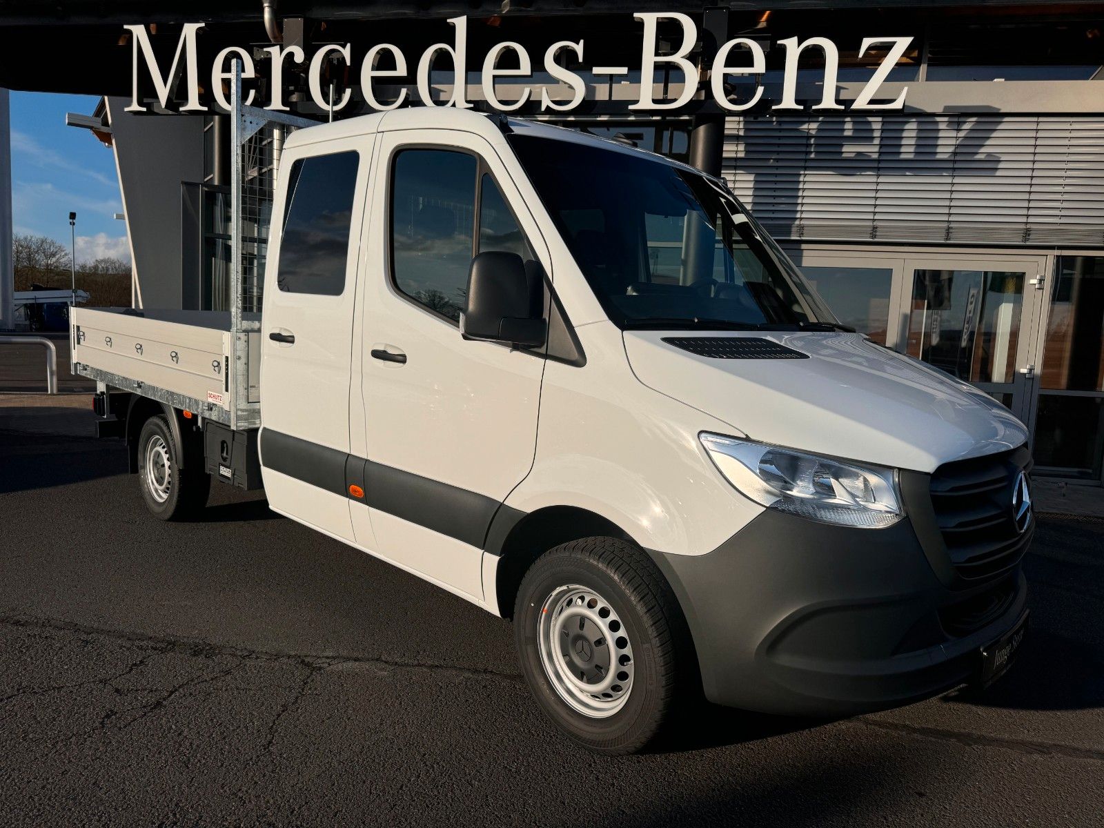 Fahrzeugabbildung Mercedes-Benz Sprinter 317 CDI DoKa Klima Stdheiz AHK3,5to