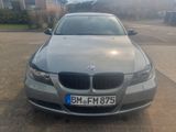BMW 325i - LPG, top gepflegt, AT Motor - BMW 325: 325i Motor